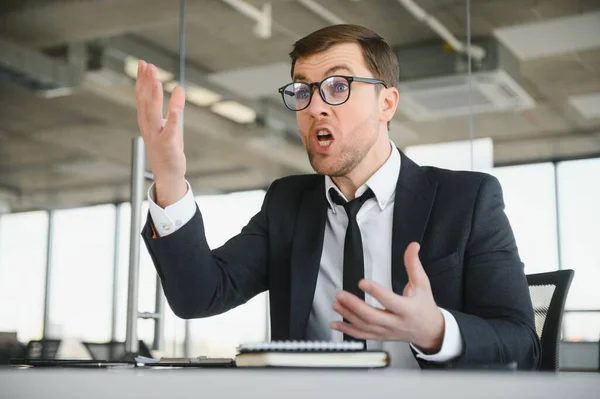 Angry Businessman Sitting Table Screaming — Stock Photo, Image