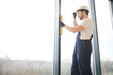 Yeni plastik pvc pencere yükleme alt.