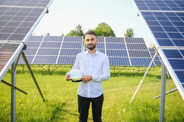 Solar Power Plant Engineer Background Photovoltaic Panels Science Solar Energy — Stok Foto