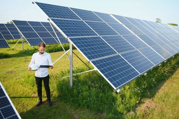 Solar Power Plant Engineer Background Photovoltaic Panels Science Solar Energy — Zdjęcie stockowe