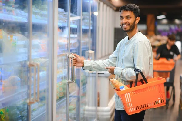 Portrait Handsome Young Indian Man Standing Grocery Shop Supermarket Closeup — Stock Photo, Image