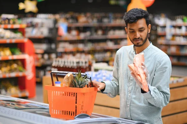 Portrait Happy Handsome Young Indian Grocery Shop Supermarket — Stock Photo, Image
