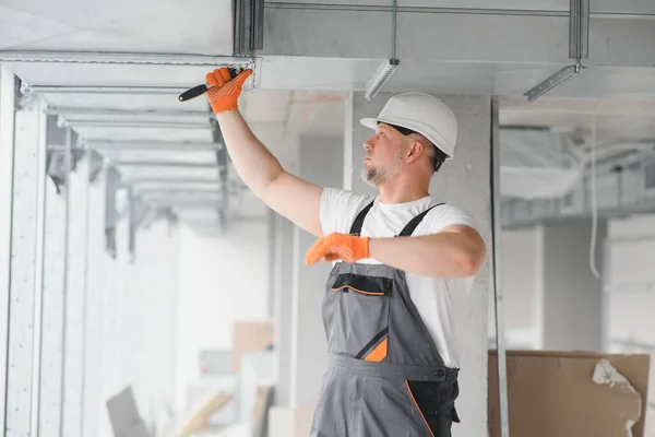 Hvac Services Worker Install Ducted Pipe System Ventilation Air Conditioning — Stock Photo, Image