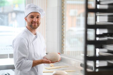 fırıncı ekmek fırınları veya ekmek hamur yoğurma.