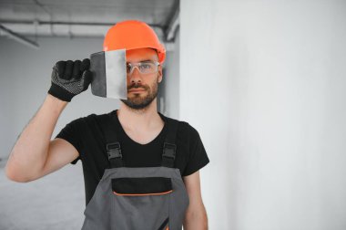 Evdeki alçıpan alçıpan ustası..