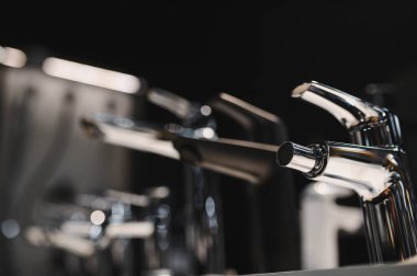 Banyo için şık bir aksesuar mağazası..