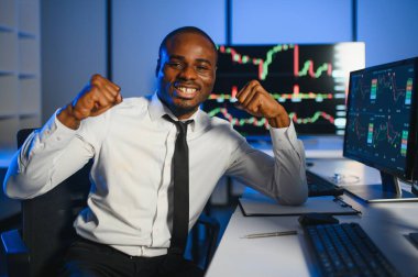 Borsa simsarı, kripto döviz piyasalarında engelleme teknolojisiyle çalışıyor..