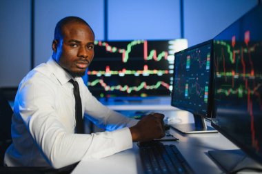 Borsa simsarı, kripto döviz piyasalarında engelleme teknolojisiyle çalışıyor..