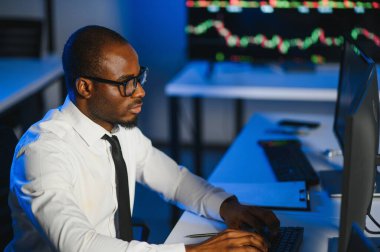 Borsa simsarı, kripto döviz piyasalarında engelleme teknolojisiyle çalışıyor..