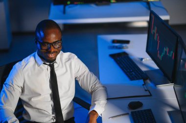 Borsa simsarı, kripto döviz piyasalarında engelleme teknolojisiyle çalışıyor..