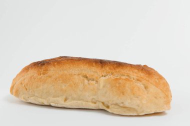 beyaz arkaplanlı fotoğraf, taze ekmek lezzetli ekmek.