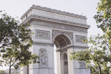 Zafer Takı - Zafer Takı Paris, Fransa 'da