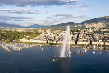 Leman Gölü - Geneva city İsviçre havadan görünümü