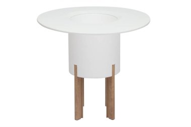 Evin içi ve dışı için saksı, beyazlar içinde izole edilmiş.