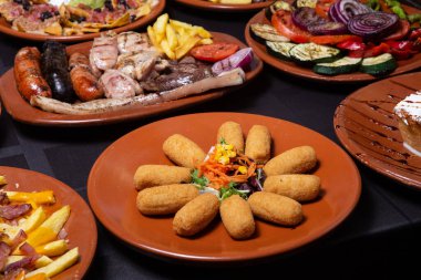 Patates kroket, tipik İspanyol yemeği, İspanyol yemeği..