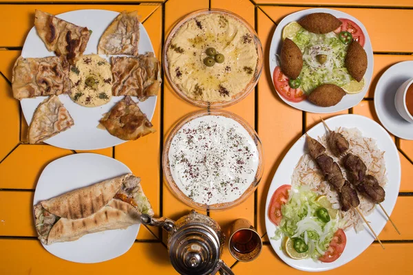 Variedade Variada Comida Árabe Oriente Médio — Fotografia de Stock