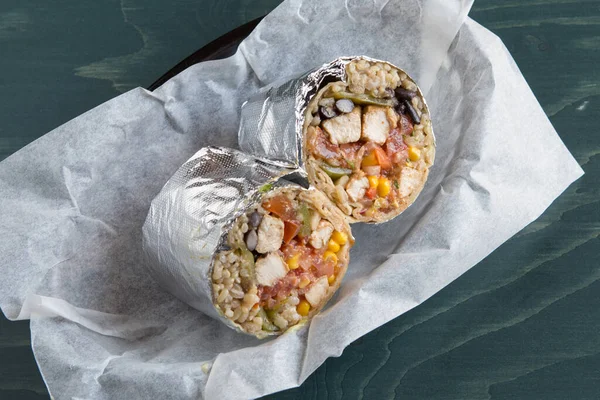 Burrito Mexicano Ternera Con Diferentes Ingredientes —  Fotos de Stock