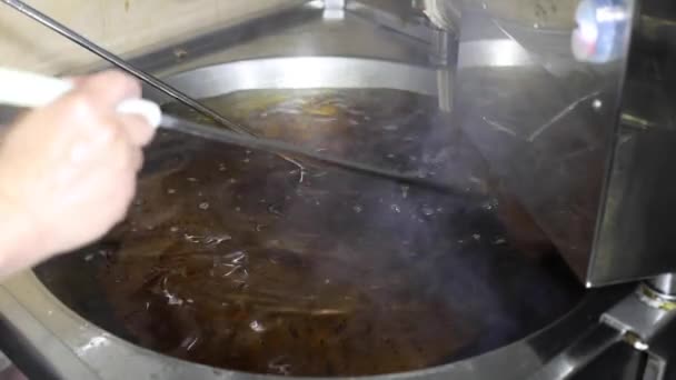 Cocinar Churros Aceite Caliente Una Cocina Restaurante — Vídeos de Stock