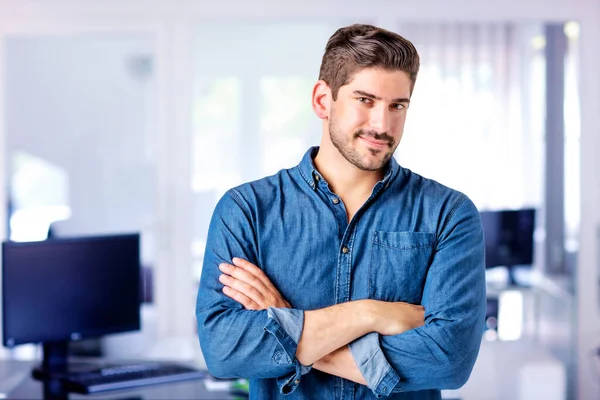 Portrait Confident Businessman Wearing Shirt Standing Arms Crossed Office — Stock Photo, Image