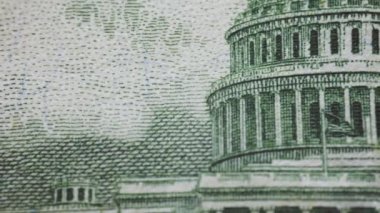 Başkent binası 50 dolarlık banknotla kapanıyor.