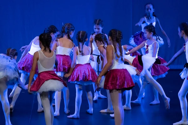 Faro Portugal Juillet 2022 Groupe Jeunes Enfants Dansant Numéro Danse — Photo