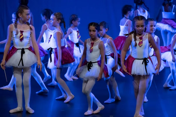 Faro Portugal Julio 2022 Grupo Danza Para Niños Pequeños Que —  Fotos de Stock