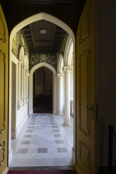 Sintra Portugal 2022年6月27日 Sintra村标志性的Chalet Biester室内设计元素 家具和建筑的美丽景观 — 图库照片