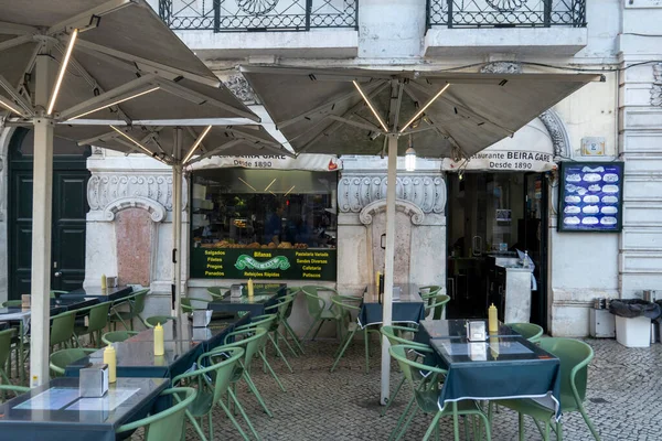 ポルトガルのリスボン 2022年6月28日 ポルトガルのリスボン 1890年に設立されたポルトガル料理に特化したヴィンテージレストラン ベイラ ガレの眺め — ストック写真
