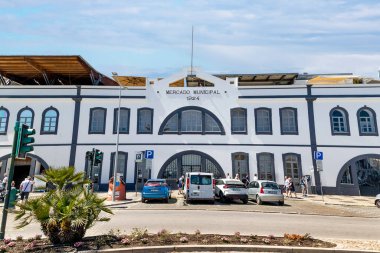 LAGOS, PORTUGAL, 16 APRIL 2023: Lagos şehir balığı ve bakkal belediyesi pazarı.