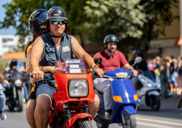 Faro Portugal Juillet 2023 Parade Plusieurs Motocyclistes Sur Route Pour — Photo