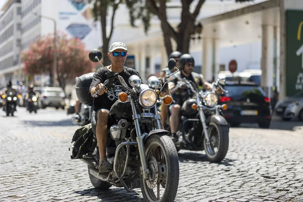 Faro Portugal Juillet 2023 Parade Plusieurs Motocyclistes Sur Route Pour — Photo