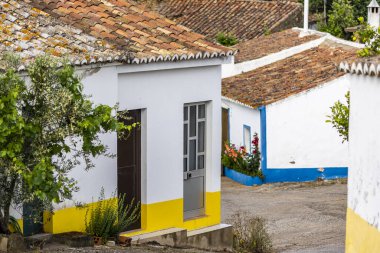 Portekiz 'in Algarve bölgesinden Azinhal dos Mouros adında küçük şirin bir köy..