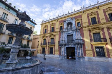 İspanya 'nın Endülüs şehrinde yer alan Malaga şehrindeki güzel ve ikonik barok mimari bina.