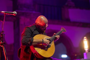 FARO, PORTUGAL: 7 Eylül 2023 - Portekiz 'in Faro kentinde düzenlenen büyük bir festival olan F Festivali' nde müzik grubu TerraSul sahne aldı..