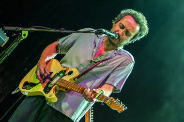 FARO, PORTUGAL: 7 Eylül 2023 - Müzik grubu S.Pedro, Portekiz 'in Faro kentinde düzenlenen büyük bir festival olan F festivalinde sahne aldı..