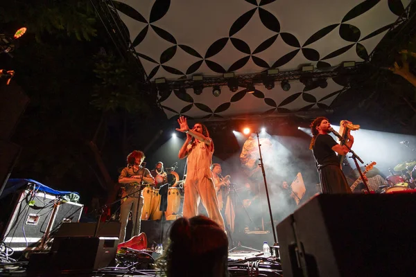 FARO, PORTUGAL: 7 Eylül 2023 - Müzik grubu Criatura, Portekiz 'in Faro kentinde düzenlenen büyük bir festival olan F festivalinde sahne aldı..