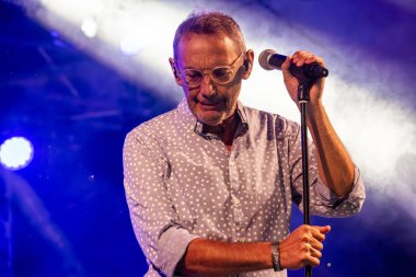 FARO, PORTUGAL: 8. SEPTEMBER, 2023 - Müzik grubu Jafumega, Portekiz 'in Faro kentinde düzenlenen büyük bir festival olan F festivalinde sahne aldı..