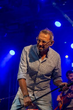 FARO, PORTUGAL: 8. SEPTEMBER, 2023 - Müzik grubu Jafumega, Portekiz 'in Faro kentinde düzenlenen büyük bir festival olan F festivalinde sahne aldı..