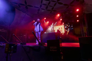 FARO, PORTUGAL: 9. SEPTEMBER, 2023 - Müzik grubu, Kappa Jotta, Portekiz 'in Faro kentinde düzenlenen büyük bir festival olan F festivalinde sahne aldı..