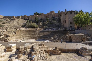 Malaga, İspanya - 21 Ekim 2023: İspanya 'da bulunan Malaga Kalesi' nden mimari ayrıntılar.