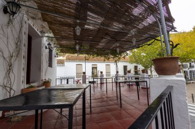 Mijas, İspanya - 22 Ekim 2023: Endülüs 'te bulunan güzel ve büyüleyici beyaz köy. İspanya