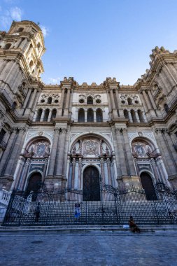 Malaga, İspanya - 21 Ekim 2023: Santa Iglesia Katedral Bazilikası veya Malaga Katedrali, İspanya.