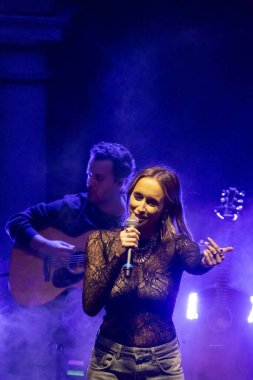 FARO, PORTUGAL: 7 Eylül 2023 - Müzik grubu Picas, Portekiz 'in Faro kentinde düzenlenen büyük bir festival olan F festivalinde sahne aldı..