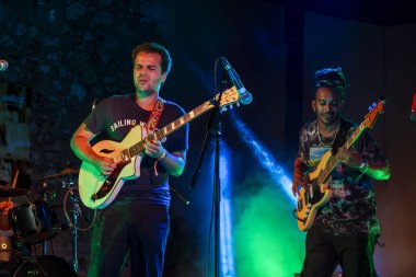 FARO, PORTUGAL: 7 Eylül 2023 - Portekiz 'in Faro kentinde düzenlenen büyük bir festival olan F Müzik Festivali' nde çok sayıda müzisyenden Jam Sessions.