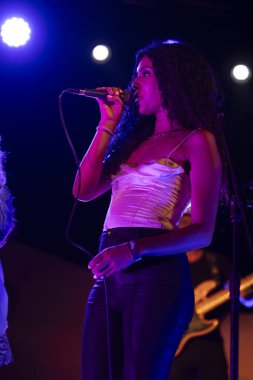 FARO, PORTUGAL: 9 Eylül 2023 - Portekiz 'in Faro kentinde düzenlenen büyük bir festival olan F Müzik Festivali' nde çok sayıda müzisyenden Jam Sessions.