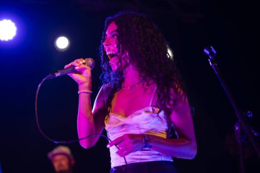 FARO, PORTUGAL: 9 Eylül 2023 - Portekiz 'in Faro kentinde düzenlenen büyük bir festival olan F Müzik Festivali' nde çok sayıda müzisyenden Jam Sessions.