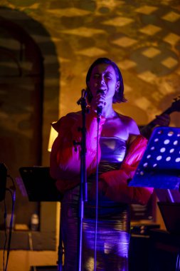 FARO, PORTUGAL: 9. SEPTEMBER, 2023 - Müzik grubu, Leon Baldesberger 's Meersalz, Portekiz' in Faro kentinde düzenlenen büyük bir festival olan F festivalinde sahne aldı..