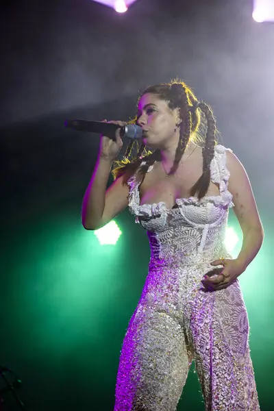 stock image FARO, PORTUGAL: 9th SEPTEMBER, 2023 - Music band, Barbara Tinoco, performs on Festival F, a big festival on the city of Faro, Portugal.