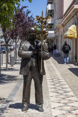 SAO BRAS DE ALPORTEL, PORTUGAL - 4 Mayıs 2024: Portekiz 'in Sao Bras de Alportel kasabasında yer alan Alleluia Geçit Töreni Anıtı.