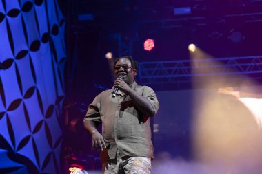 FARO, PORTUGAL: 5 Eylül 2024 - Portekiz 'in Faro kentinde düzenlenen büyük bir festival olan F Festivali' nde müzik sanatçısı İvandro sahne aldı.